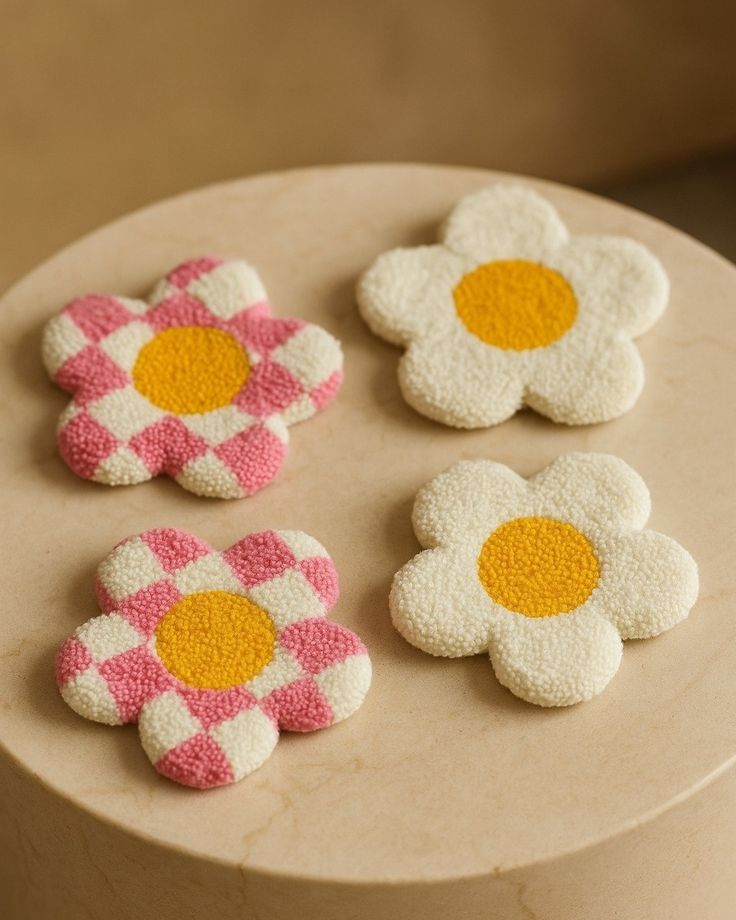 Daisy Daze Tufted Mug Rug