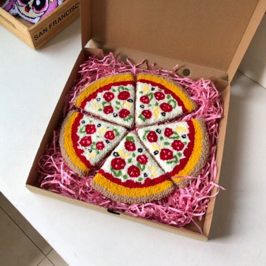 Cousin Crust – Pizza Mug Rug