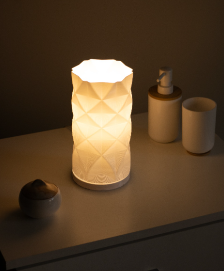 Facet | Unique Shadow Casting Lamp