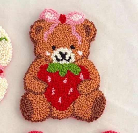 Teddy Berry Mug Rug